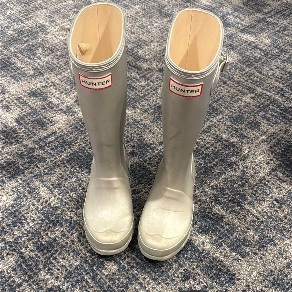 Hunter Metallic Silver Boots